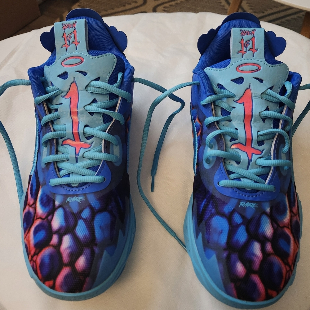 Puma MB.04 Lo Alien Skins JR Kids Sneakers in Blue and Pink Size 7